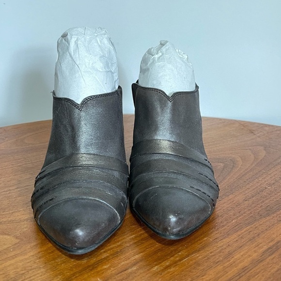 FIDJI Pointy Metalic Pump Booties 36 - Picture 2 of 11